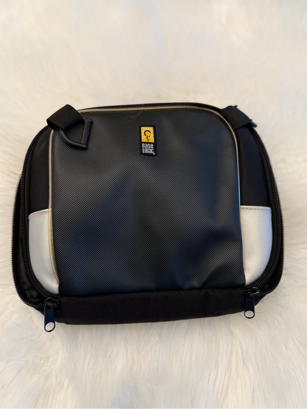Vintage Case Logic Black and Silver Compact Travel Case Small. F